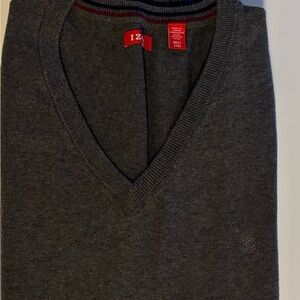Izod Men's Dark Charcoal V-Neck Sweater